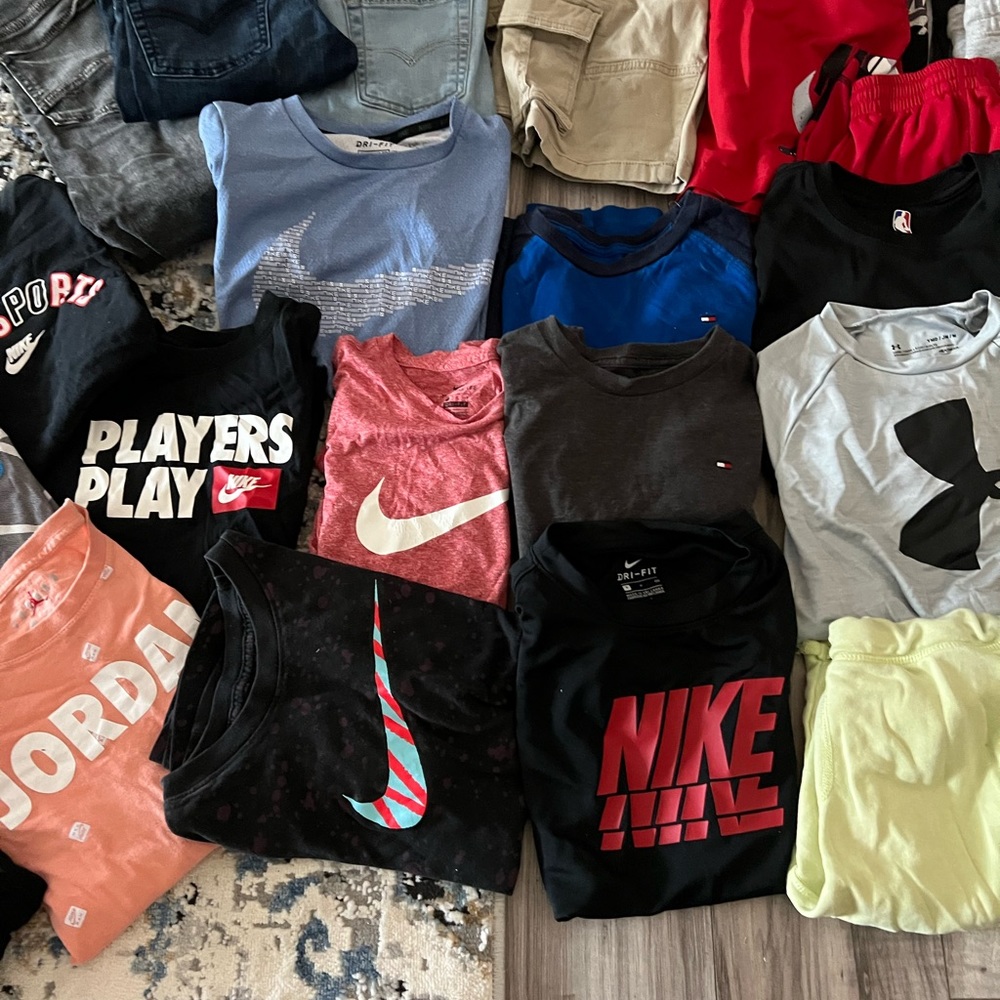 Boys 10/12 clothing bundle